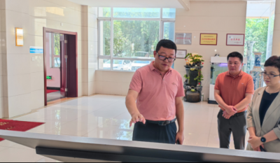 推动发展新过程，注入发展强心剂——记泰和县委副书记、副县长辅导一行参观领导
