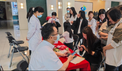 切脉问诊送健康，暖心服务进企业——岳阳南宫NG28携手广瑞医疗发展“健康进企业”义诊活动